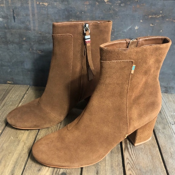 Toms Shoes - Toms Suede Booties